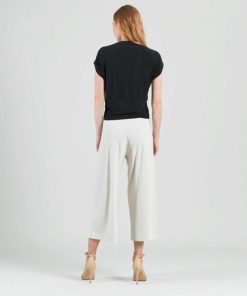 Eastendtrend.shop60928275f4 4